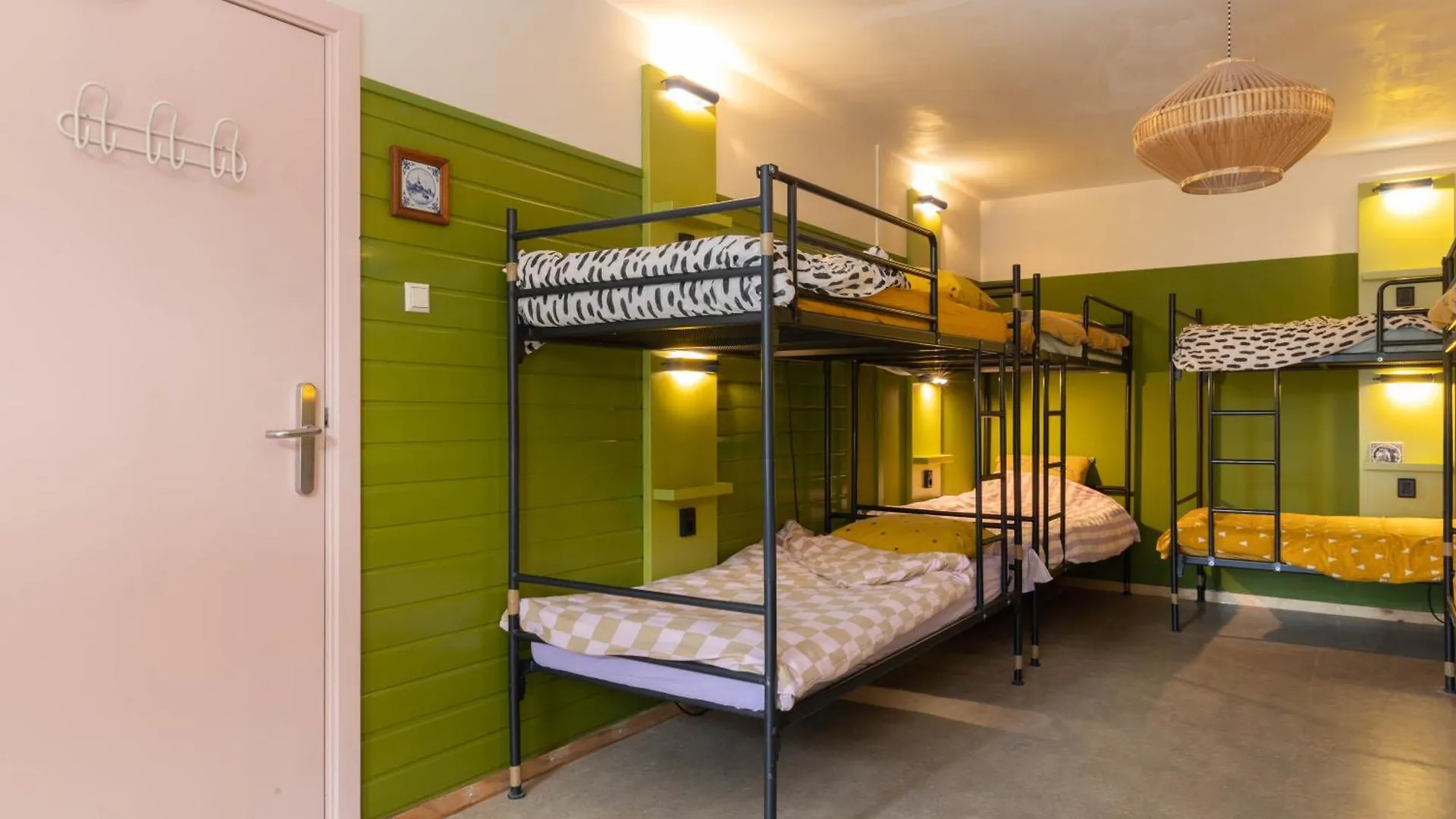 Hostel Ani&Haakien Rotterdam 0*,  Nederland